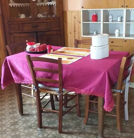 La Casetta Della Nonna Ferienhaus *